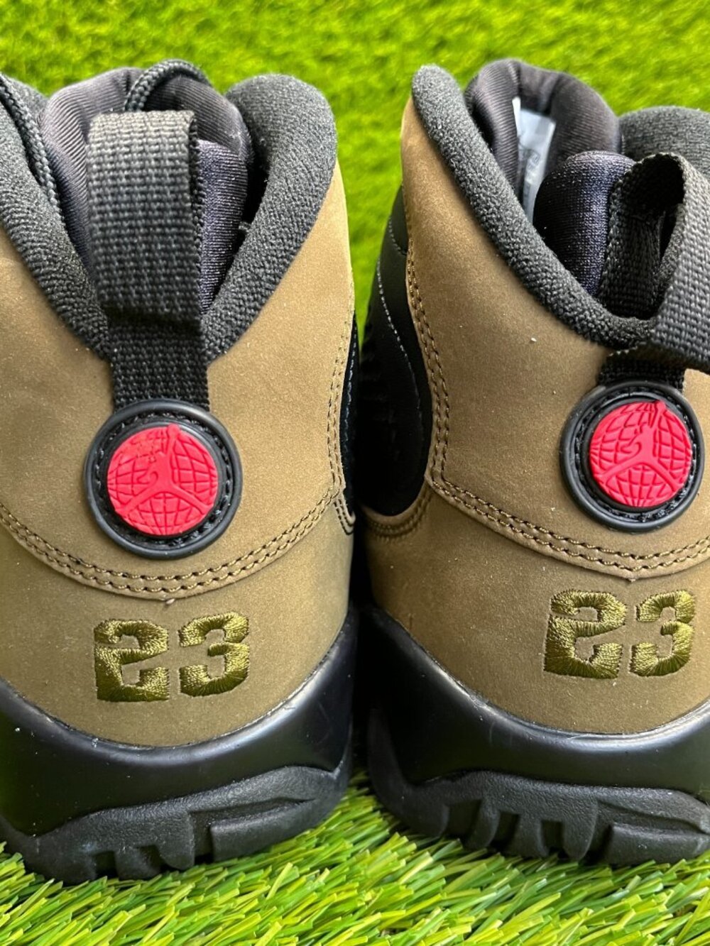 Nike Air Jordan 9 Retro Boys Size 6.5Y Black Olive Basketball Shoes Sneakers - Picture 6 of 10